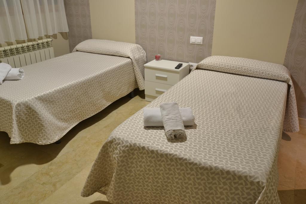 Hostal El Bugar Теруэль Экстерьер фото