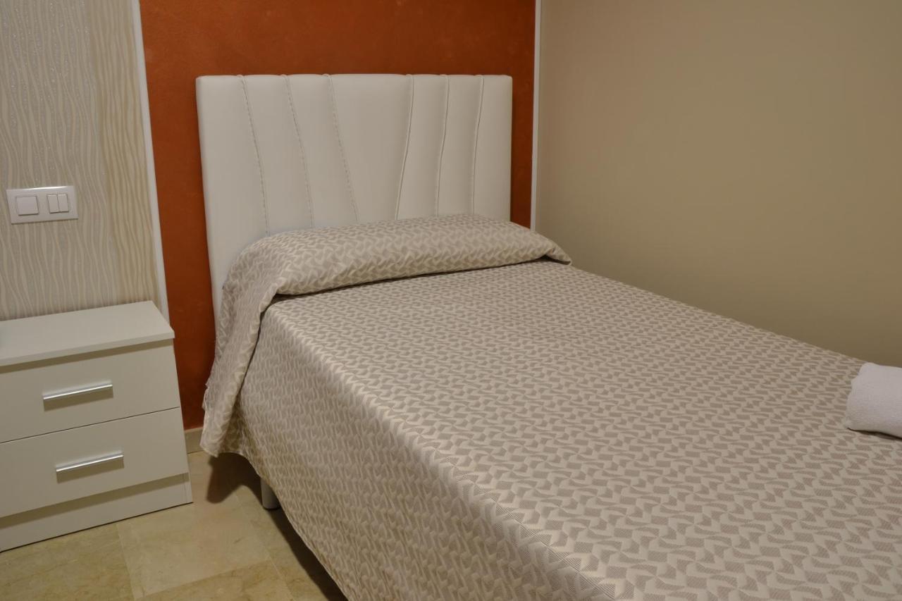 Hostal El Bugar Теруэль Экстерьер фото